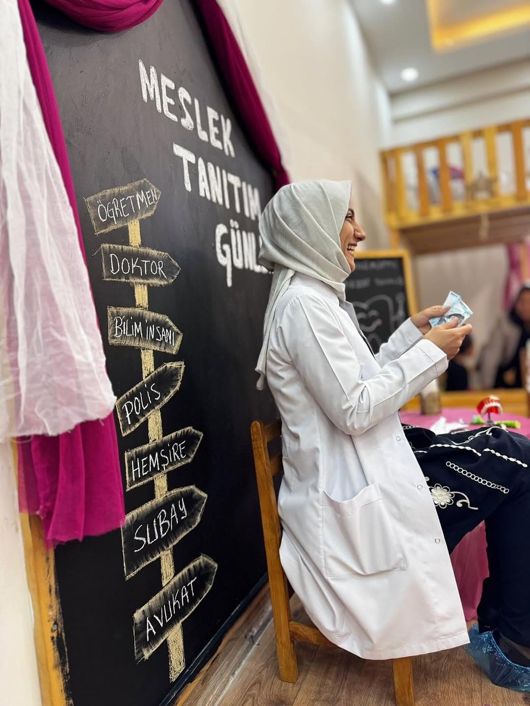 Meslekler atölyesi: velilerimiz mesleklerini anlattı
